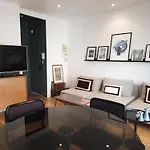 Appartement De Charme Dans Les Batignolles